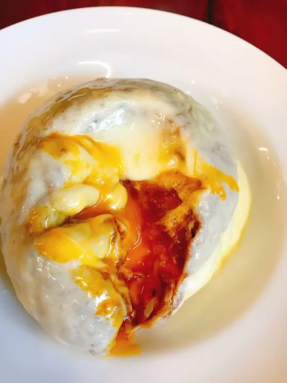 黄身を割るとこんな感じ