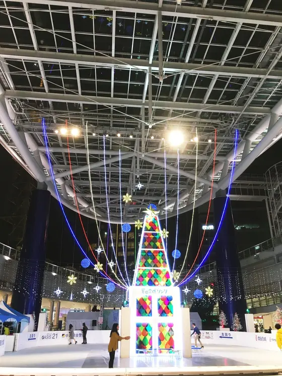 オワシス21の1階