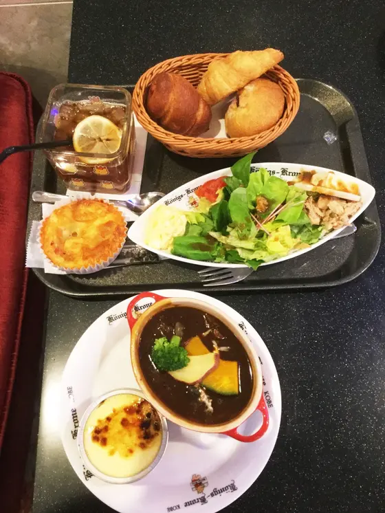 ケーニヒスクローネのランチ