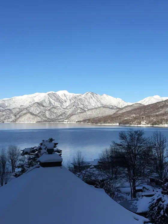 中禅寺から日光白根山