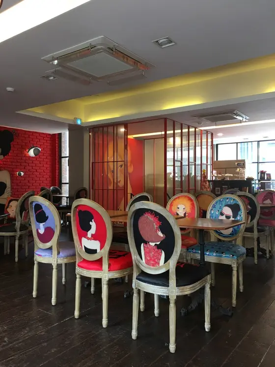２Fカフェの内装は可愛過ぎる・・