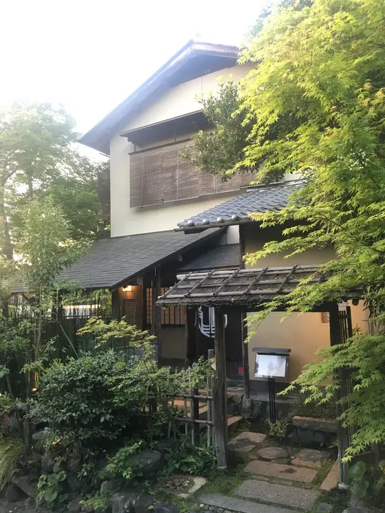 古民家風のお店さん