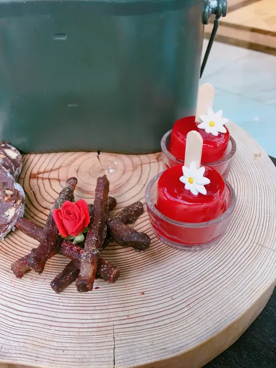 オレンジピールのチョコはキャンプファイアー風✨