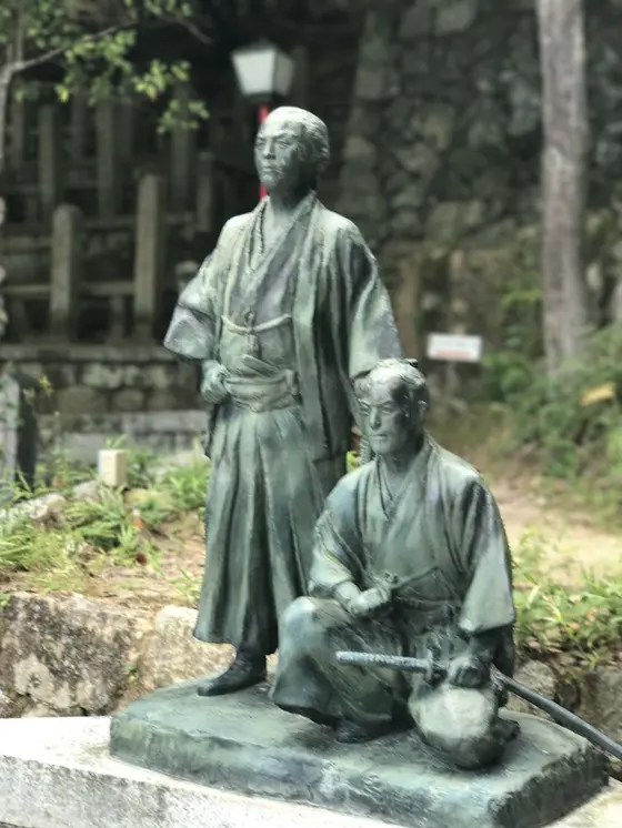 銅像