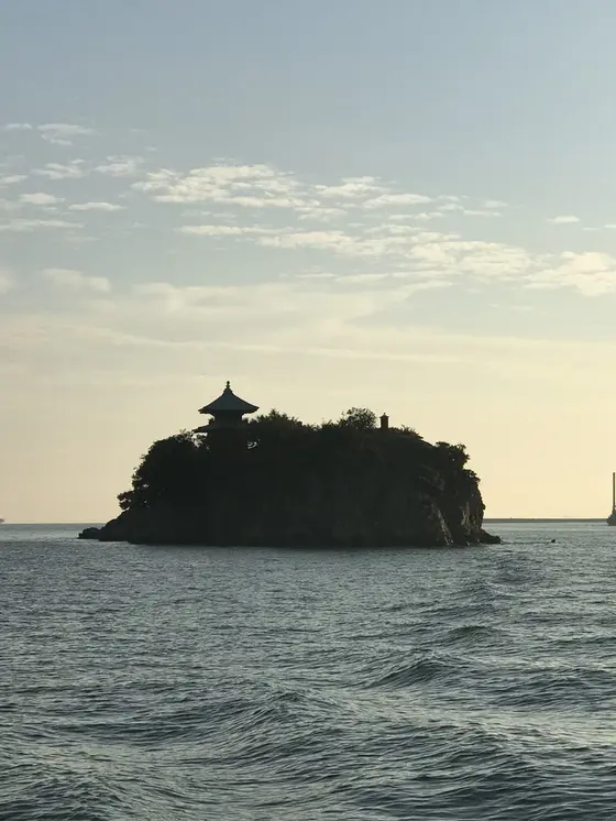 弁天島