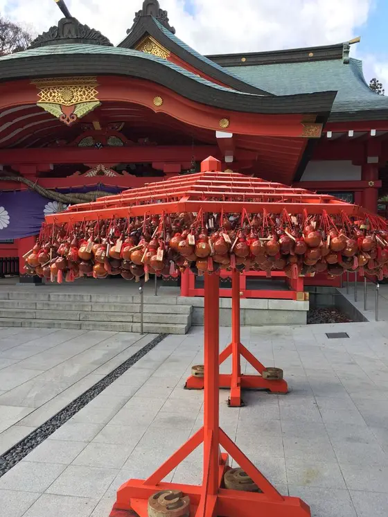 瓢箪を奉納するのでしょうか？
