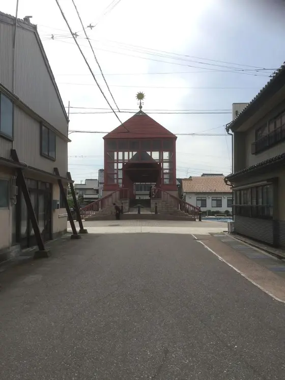 東橋(脇道より)