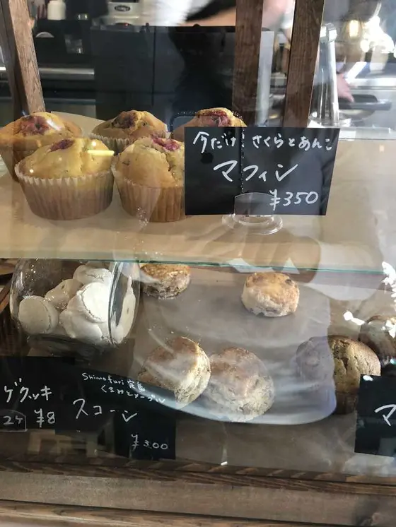 マフィンなどスイーツも！