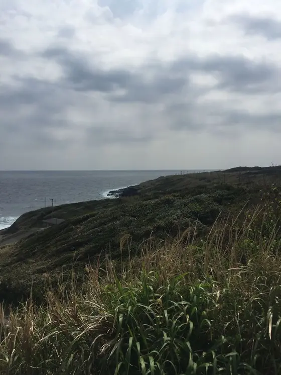 筆島から視線を右にズラす