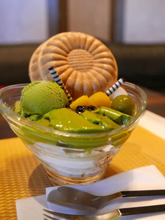 一番人気の抹茶パフェ