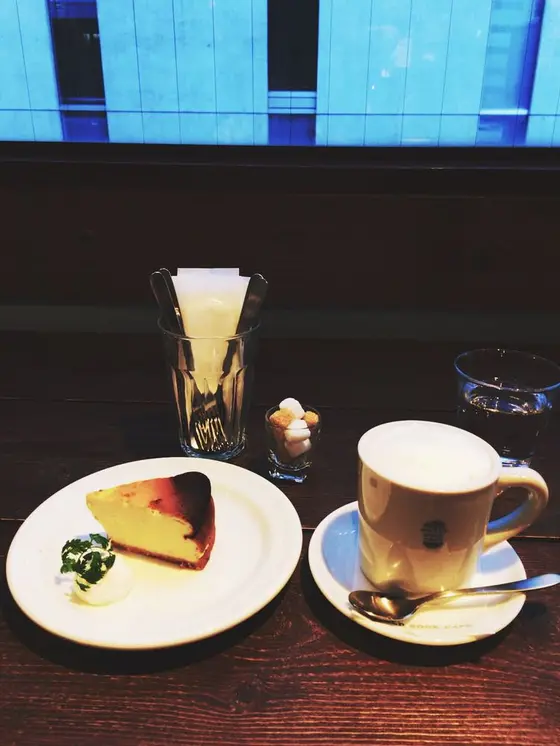 チーズケーキ