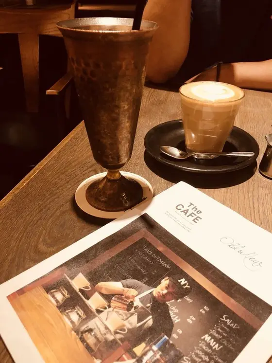 アイスコーヒーとアイスカフェラテ