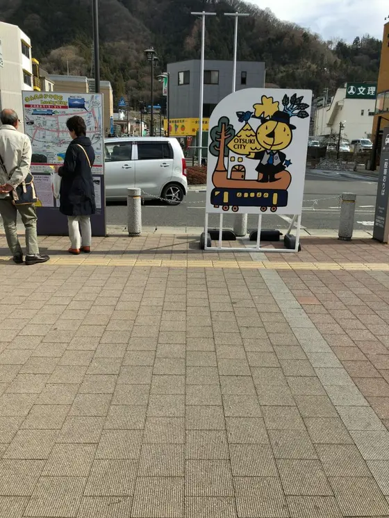駅前ロータリー
