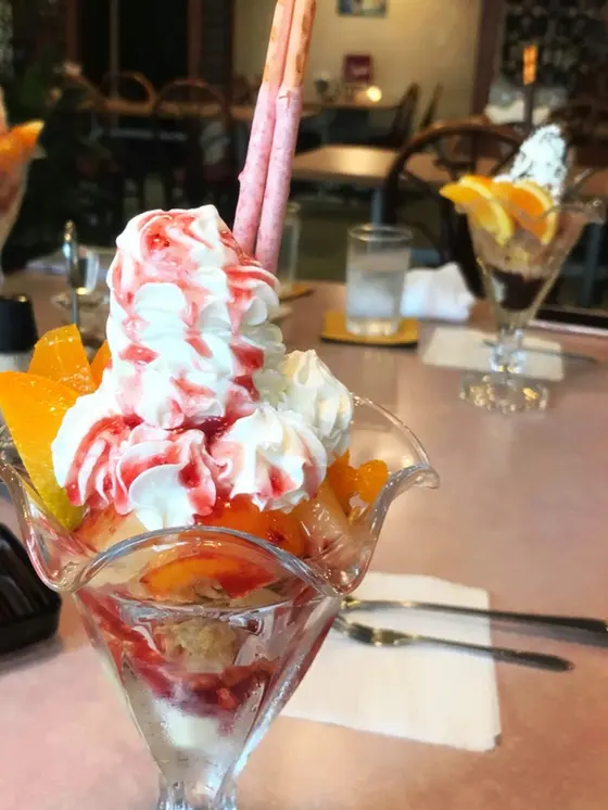 コスパ最高のフォトジェニックパフェ