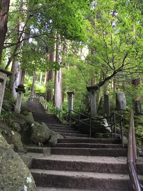 階段がずーっと続きます