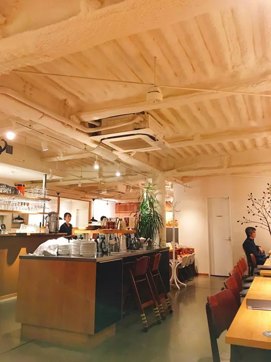 店内①