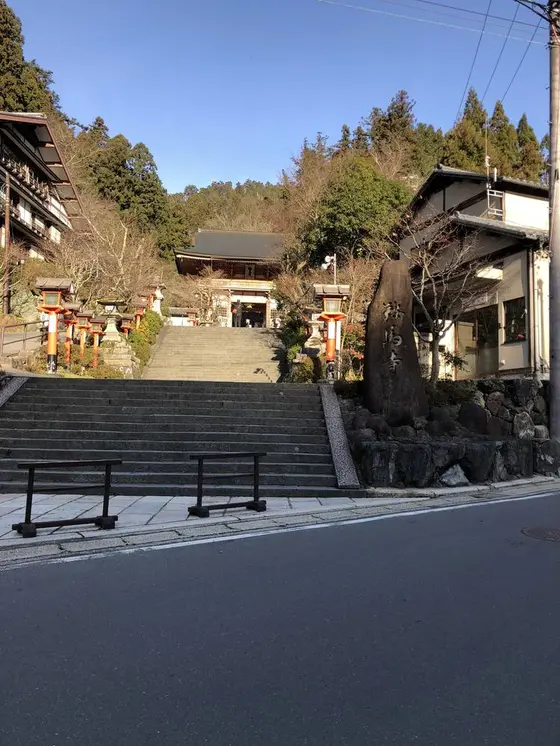 鞍馬寺入り口