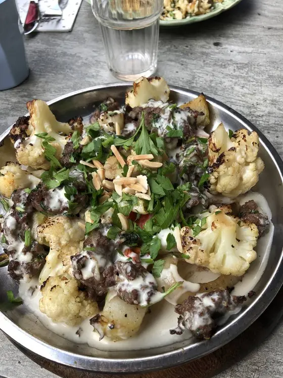 カリフラワーとお肉