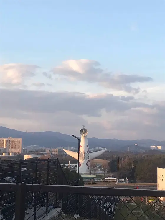 暗くなると