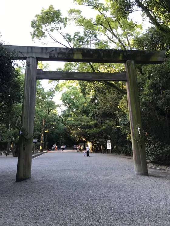 パワースポットの玄関口