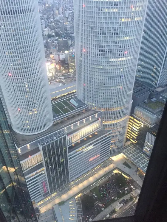 西