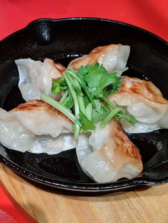 パクチー餃子