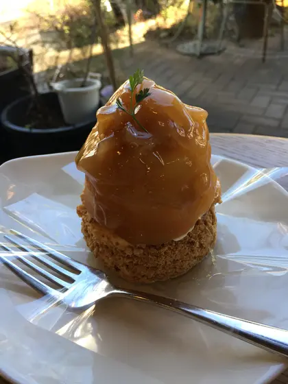 りんごとハチミツのタルト。
