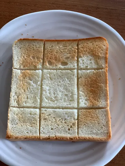 トーストはバターと仲良し