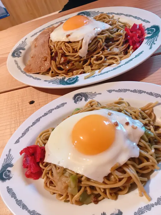 四天王の横手焼きそば店