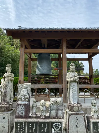 お地蔵さん＆しあわせの鐘