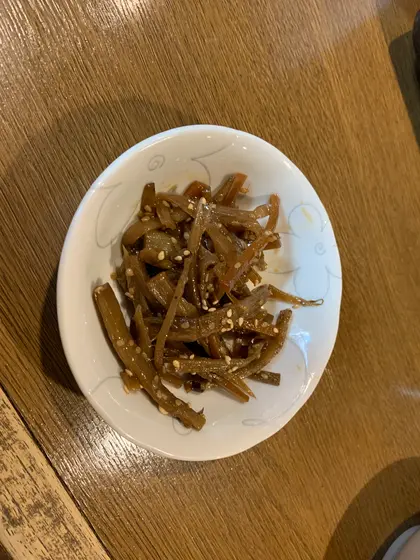 うどのきんぴら(290円)