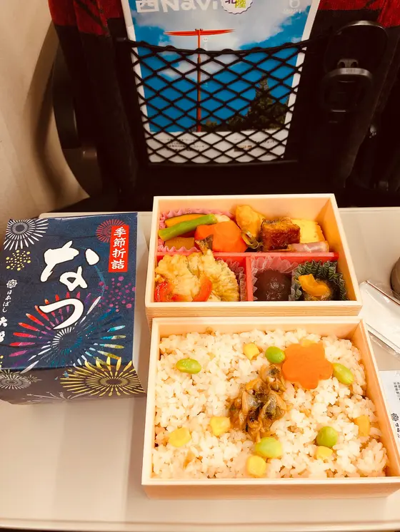 この時期限定の季節折詰「なつ」