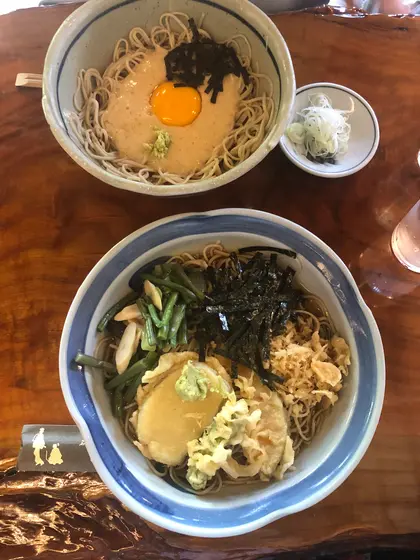 たぬき(手前) 900円！