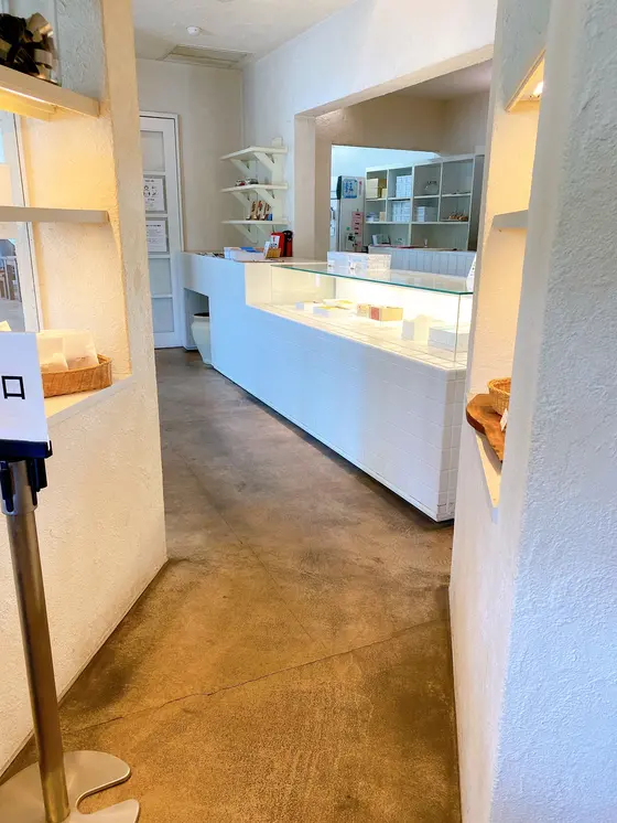 洋菓子も少し置いてます