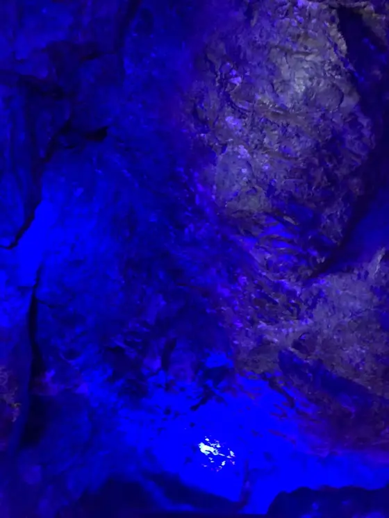 青の洞窟