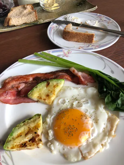 追加料金を払えば素敵な朝食もいただけます🍳