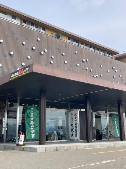 駐車場から
