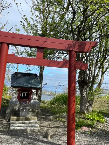 御徳稲荷神社