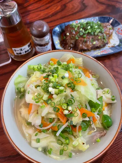 野菜そばとソーキ