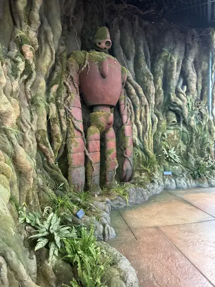 ロボット兵と写真撮影もできます