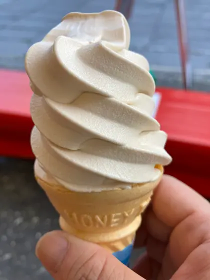 みそソフト400円