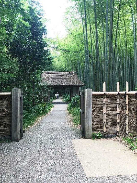 入り口 山門