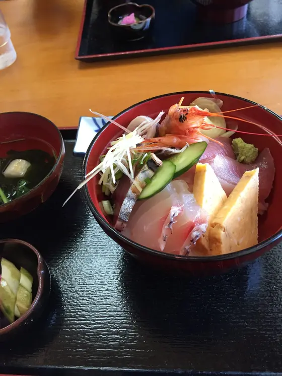 海鮮丼