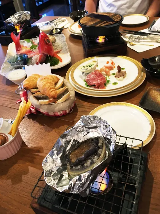 夕食は、本格フレンチ(≧▽≦)