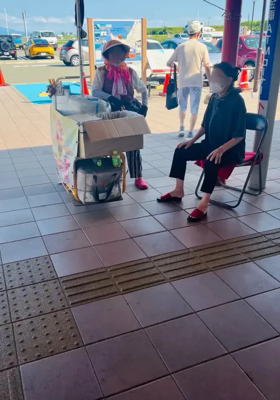 王道のババヘラ売り！