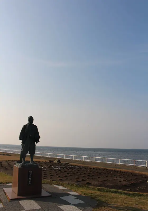 間宮林蔵像