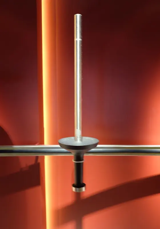 64東京聖火トーチ