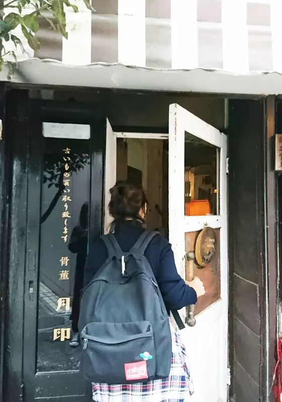 月印カフェにて