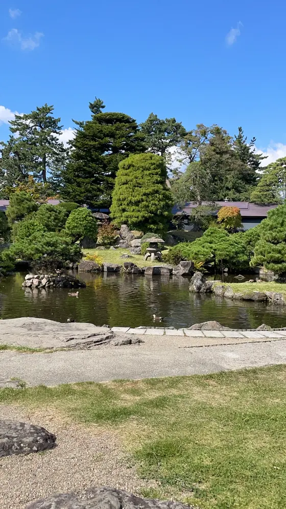 広大な庭