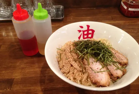 油そば  500円(学生割引)